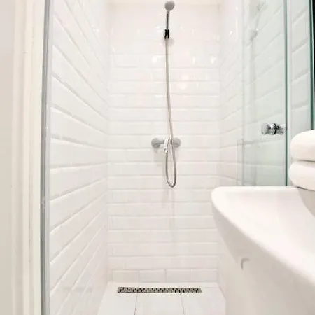 Standard By Hi5-st. King Mini Apartman *